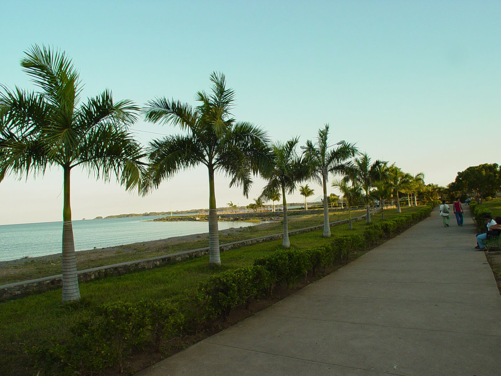 Colonial Granada & Boat Ride On Lake Nicaragua | Nicaragua's Best Guides