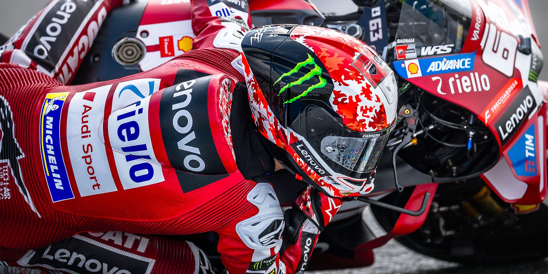 Marc Márquez and the Ducati Lenovo Team battle for the win in the Thai ...