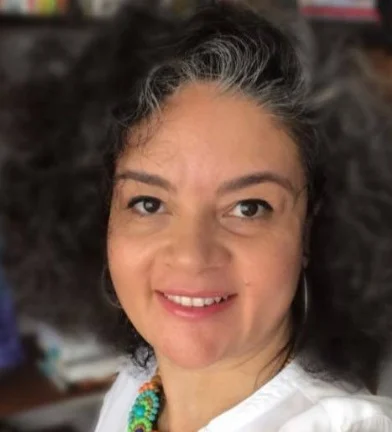 Profa. Maria Elisa Moreira