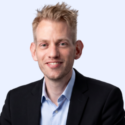 SMU-PMAI Faculty Prof. Ernst Christiaan Osinga 250x250
