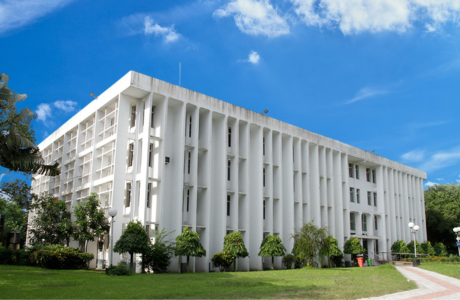 LP - IIMC - SMGAIL - Expand Your Professional Network at IIM Calcutta Image - 3