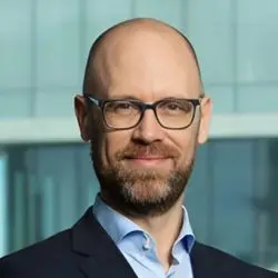 Faculty image of Valuation and Value Creation (Online) program