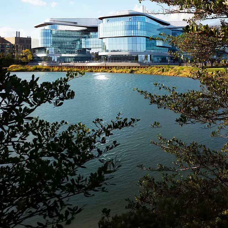 KLG-AIS Hero Image Desktop 1400x788