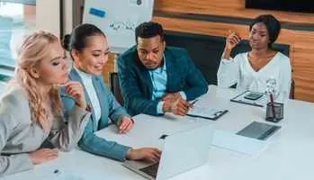 Leading Complex Projects: Strategy, Execution, and AI-Enabled Impact