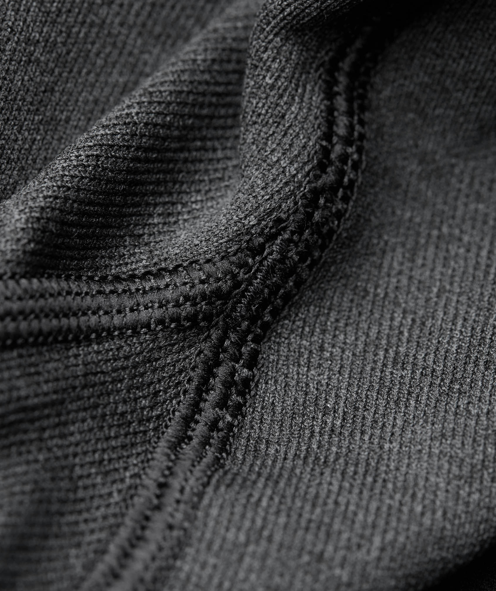 SUPPORTIVE SEAMLESS FABRIC