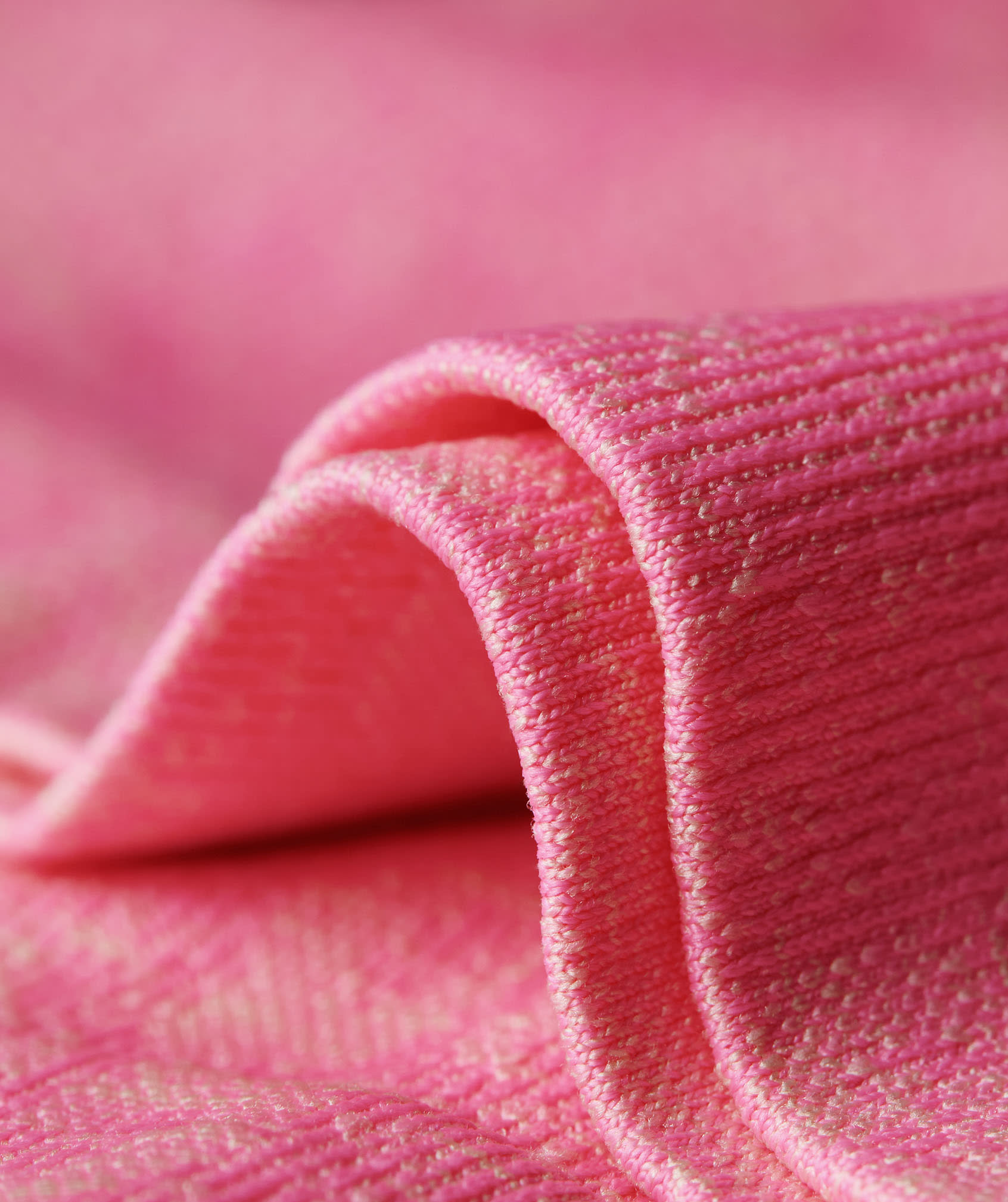 STRETCHY FABRIC