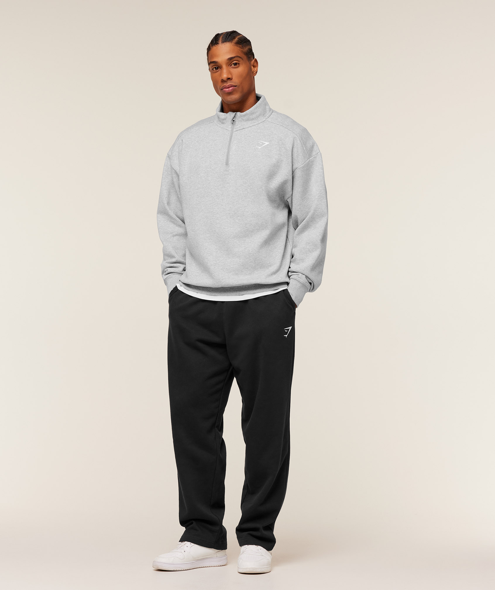 Gymshark Crest 1/4 Zip - GS Black | Gymshark