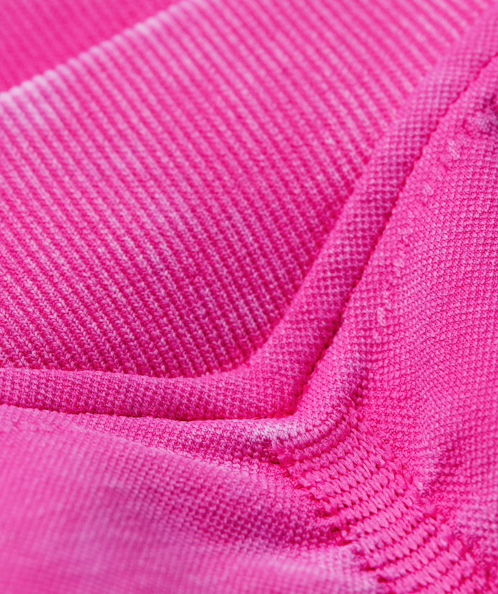 DIPPED BACK WAISTBAND