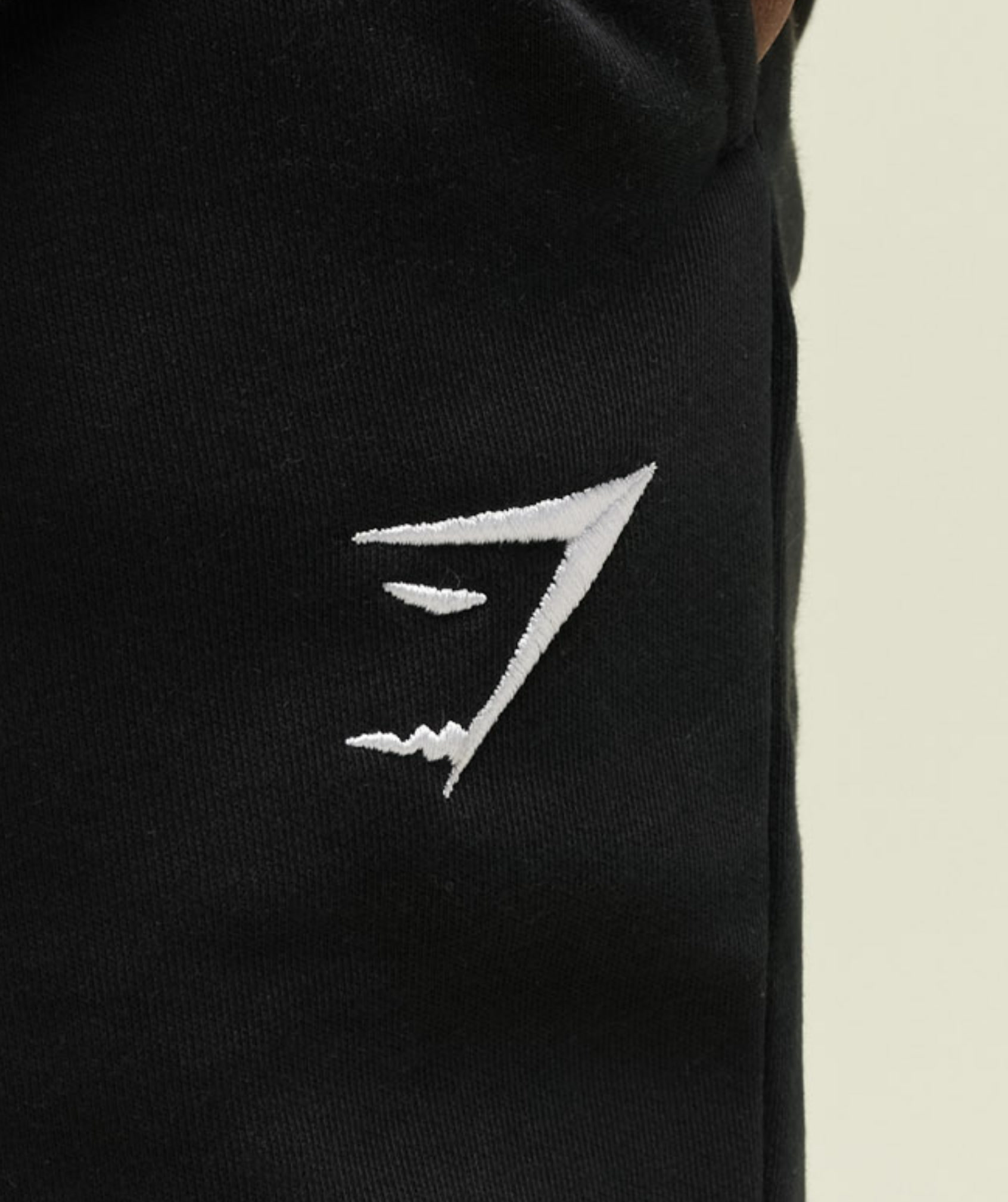 Gymshark Crest Joggers - Black | Gymshark
