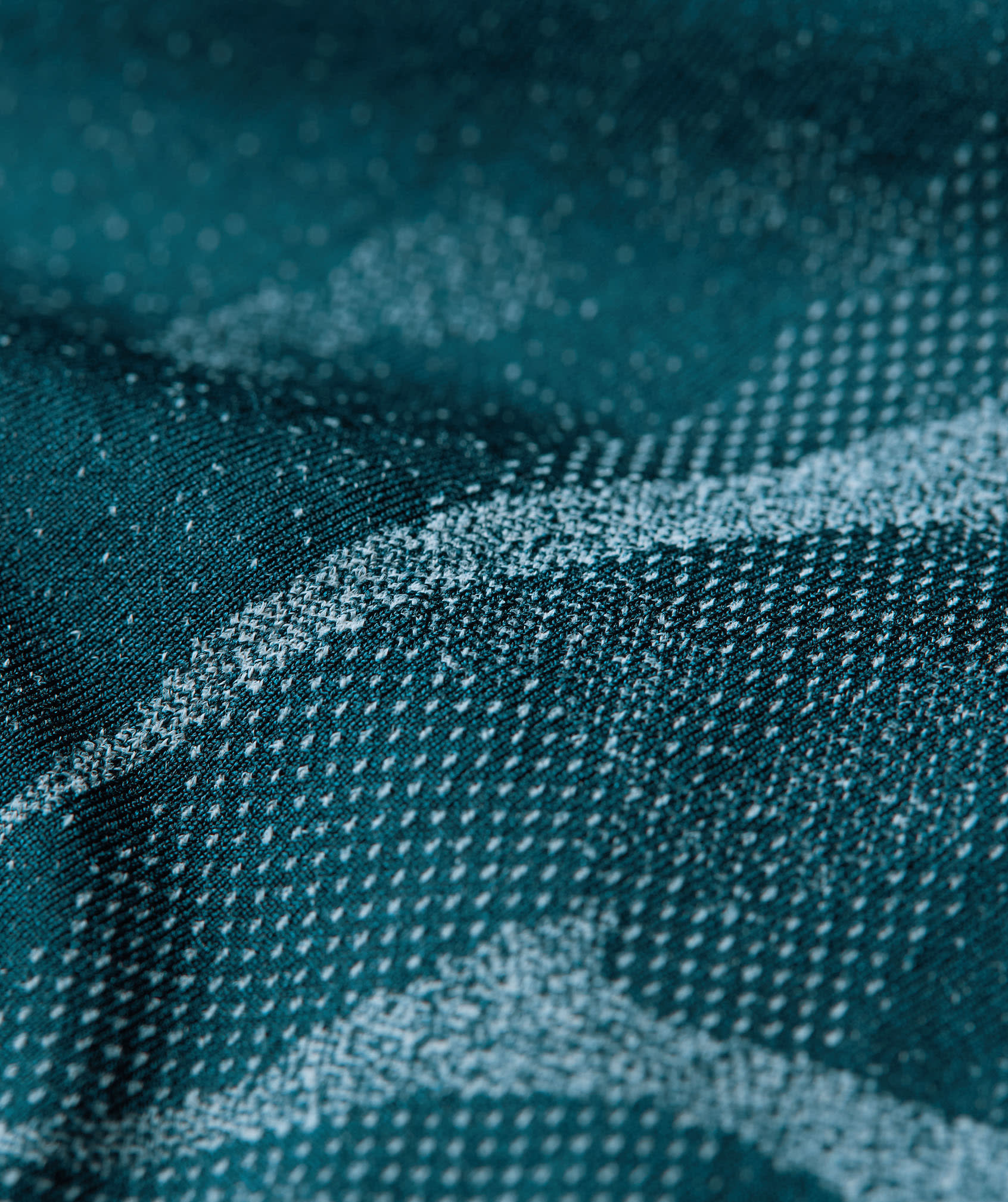 BREATHABLE MESH