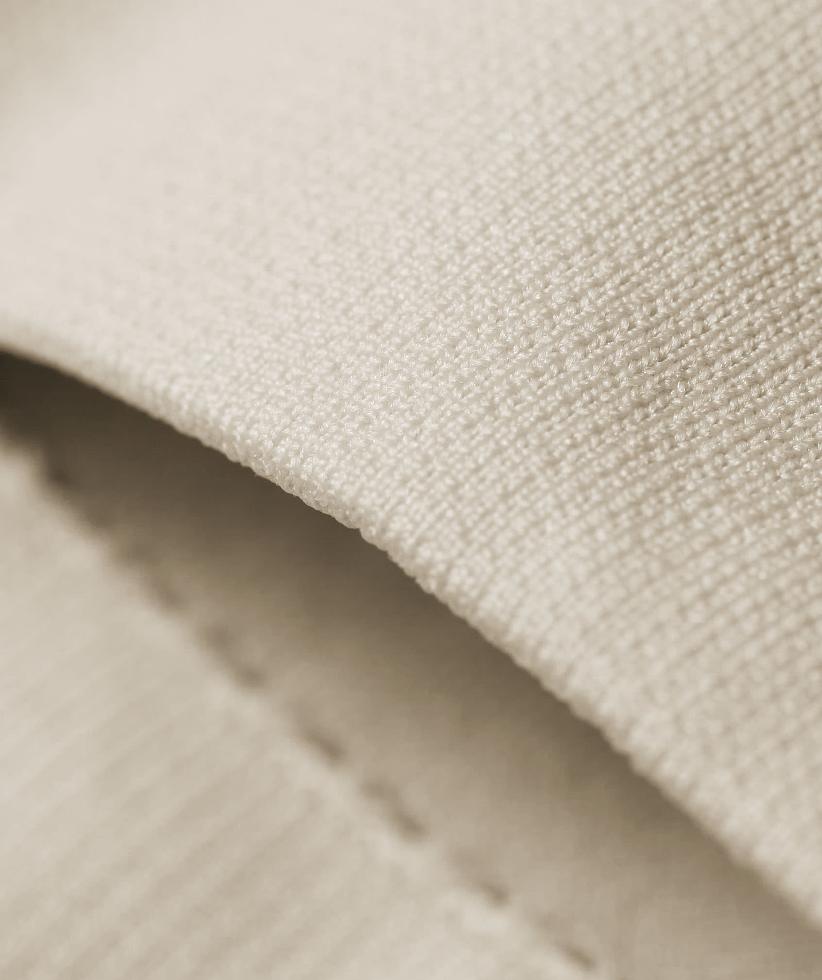 ULTRA-FINE KNIT