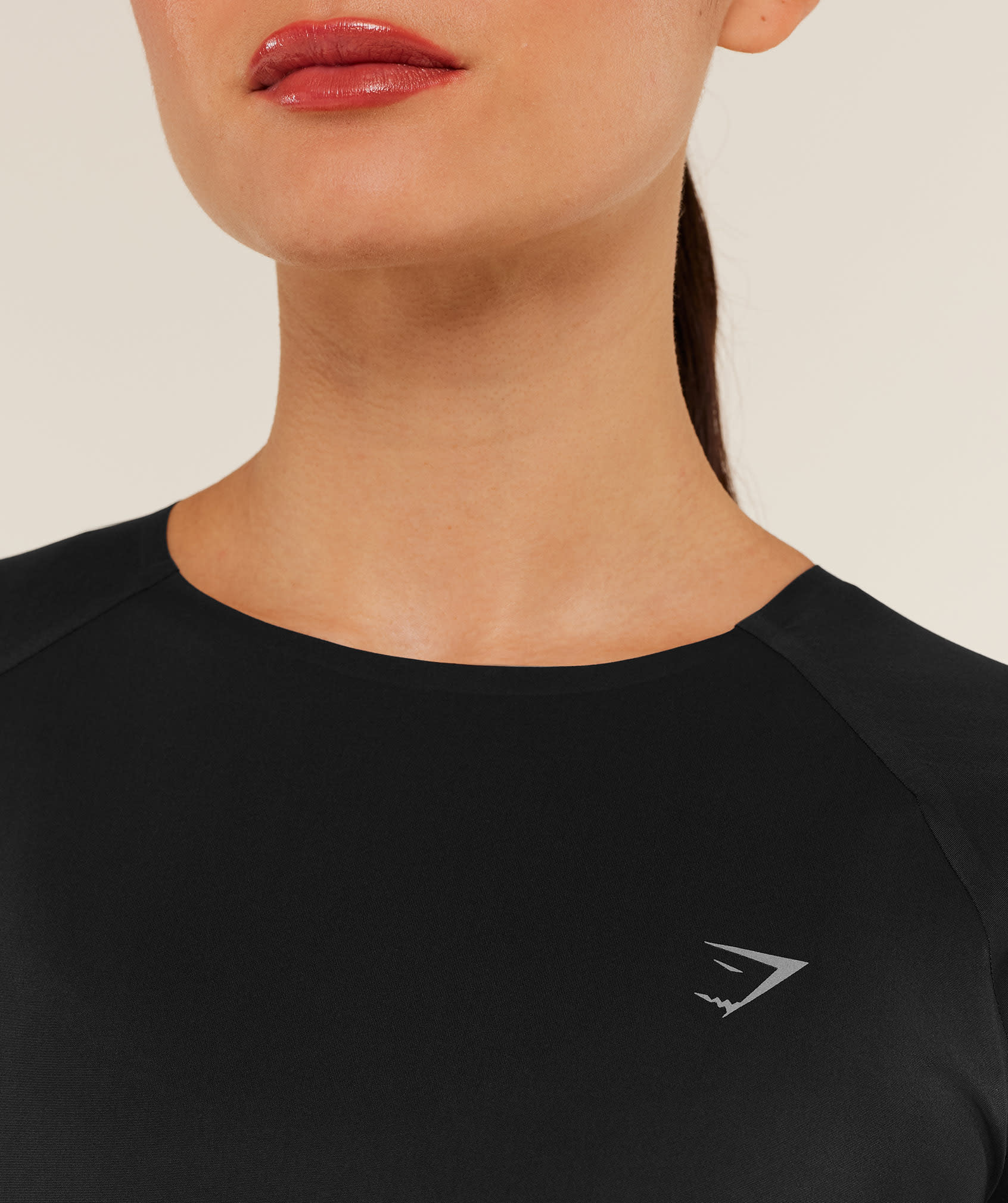 BONDED NECKLINE