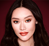 The Queen of Glow JessieLi Model