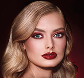 The Vintage Vamp Hannah Model