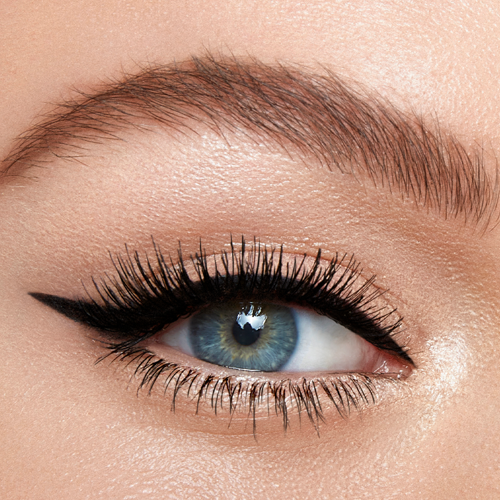 Eyeliner color deals for blue eyes