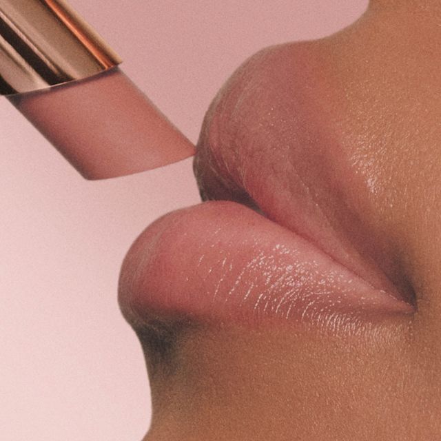 Pinky Nude Lipstick on tan skin