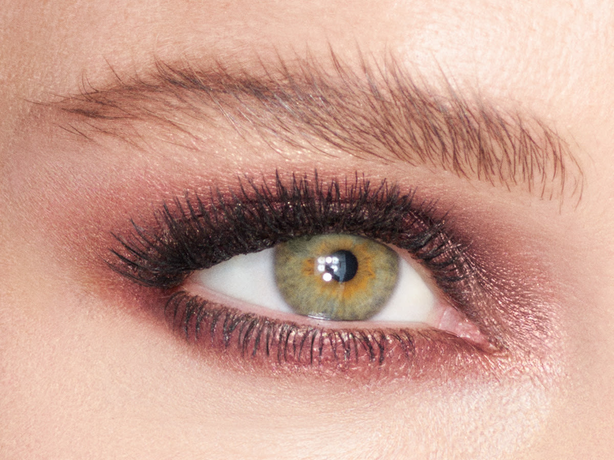 The Best Eyeshadow Colours To Hazel Eyes Pop | Charlotte Tilbury