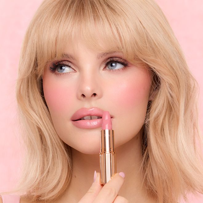 Pillow Talk Love Effect Lipstick in Kiss Talk: Fresh Pink Satin Lipstick Pillow Talk Love Effect Lipstick in Kiss Talk: Fresh Pink Satin Lipstick