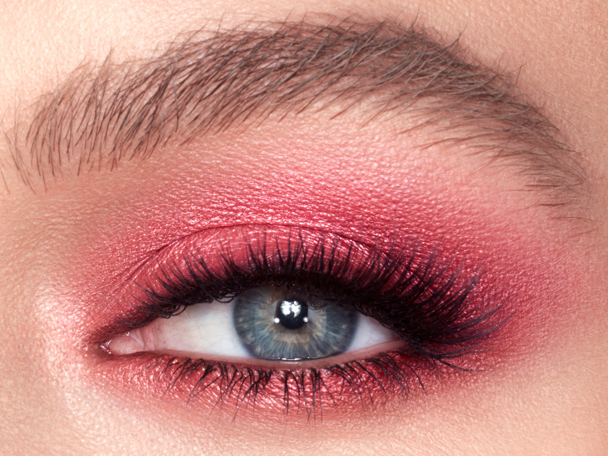 Hot Pink & Black Smoky Eye 