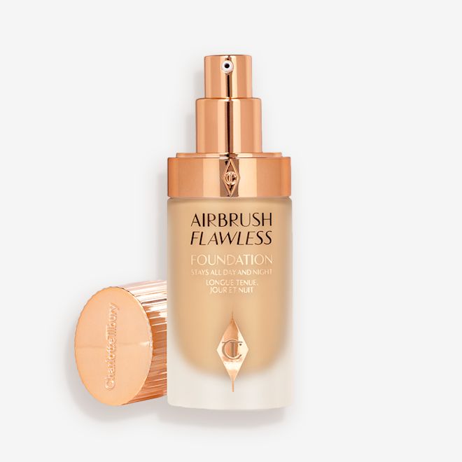 Confezione Airbrush Flawless Foundation 7.5 neutral aperta con il tappo Confezione Airbrush Flawless Foundation 7.5 neutral aperta con il tappo