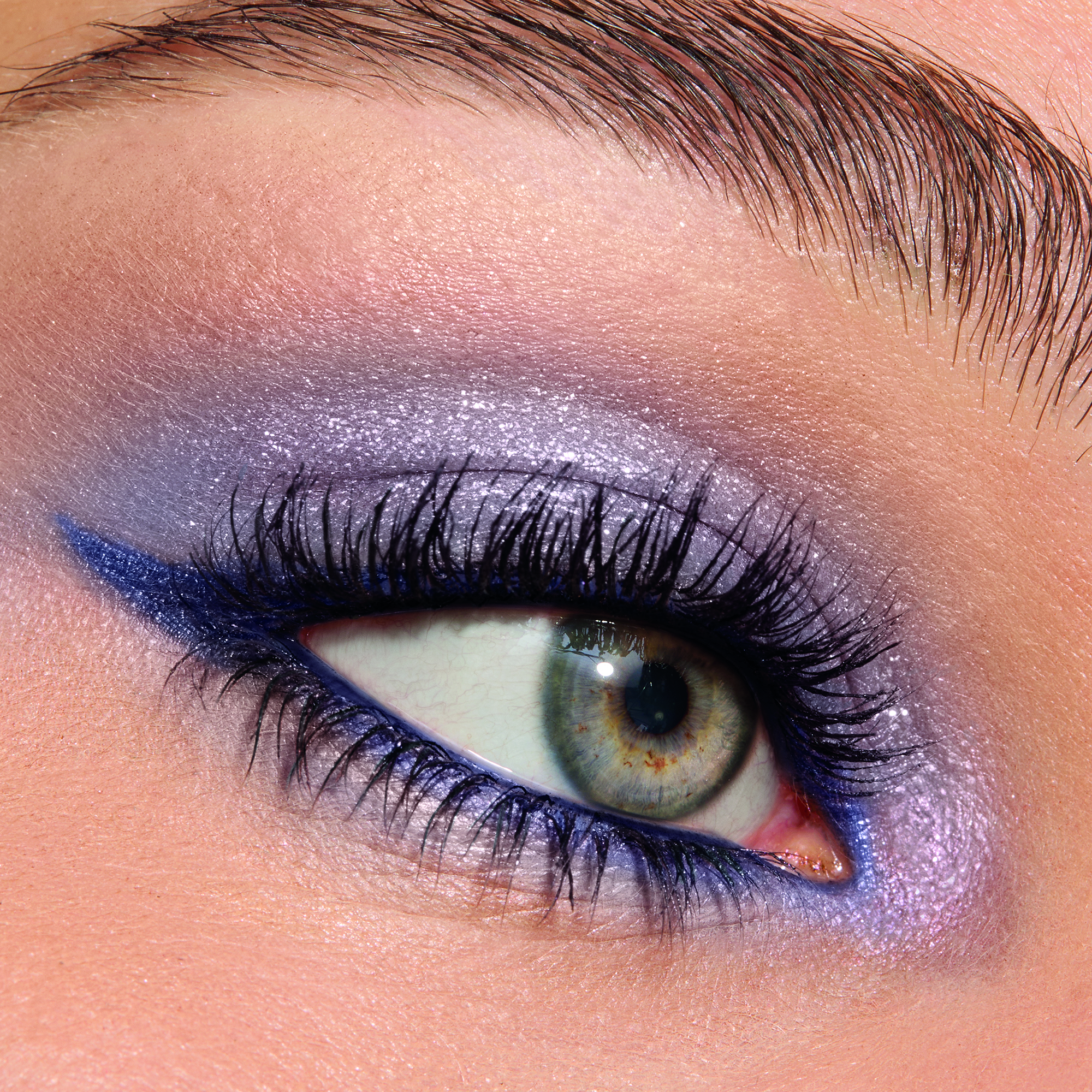 Charlotte's Palette of Beautifying Eye Trends: Limited-Edition Blue Eyeshadow Palette