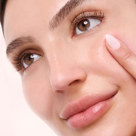 Sarah wearing Charlotte's Magic Cream