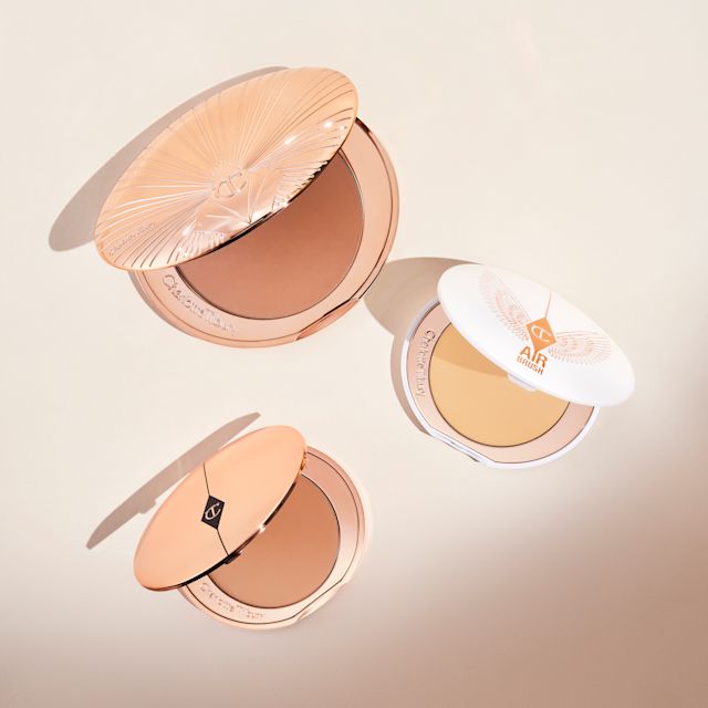 Airbrush Flawless Finish and Airbrush Brightening Flawless Finish are perfect for setting beach makeup