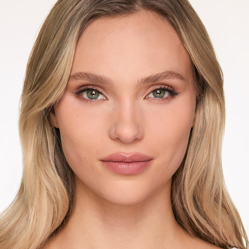 Loose setting powder for dry skin