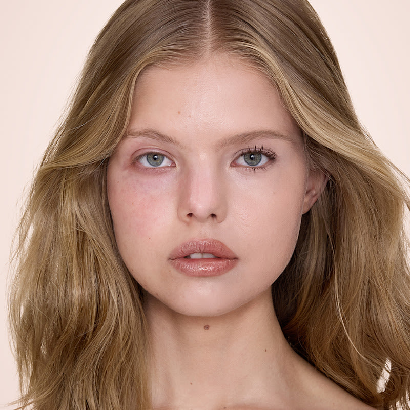 How to cover redness with makeup before and after