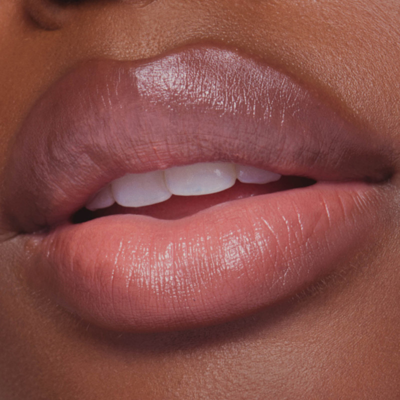 Pillow Talk Deep lipstick for dark skin