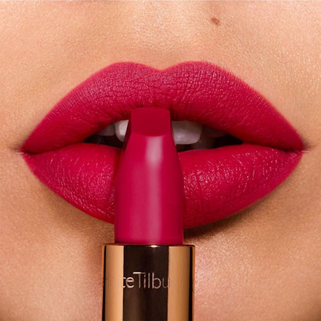 The Queen fuchsia pink bold lipstick
