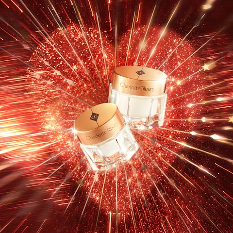 Charlotte's Magic Cream self-care Christmas gift in heart-shaped spotlight