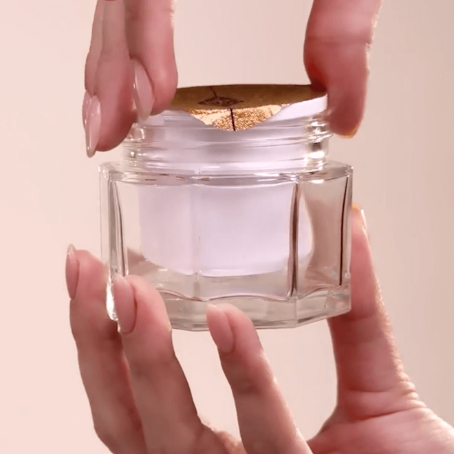 Charlotte、スック マッサージクリーム 艶果香 Charlotte's Magic Cream 150ml: Luxury Moisturiser With Anti-ageing