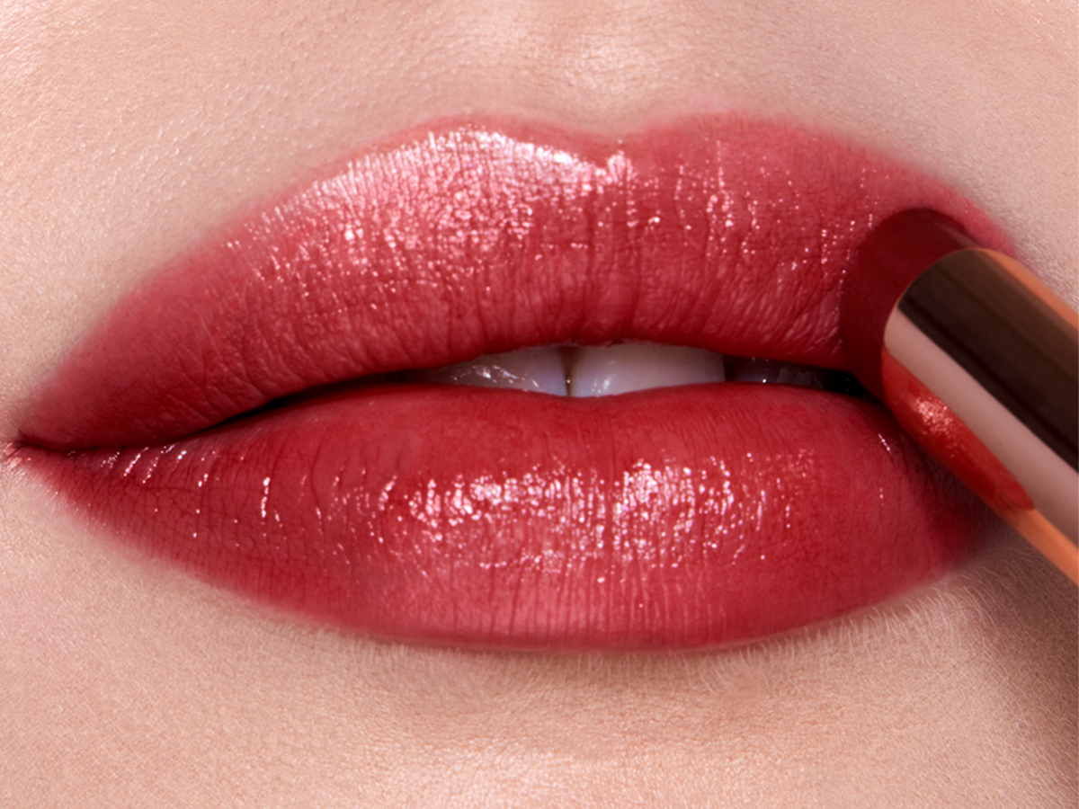 Secrets of a Wannabe Charlotte: Classic Red Lips: Topshop VS Chanel