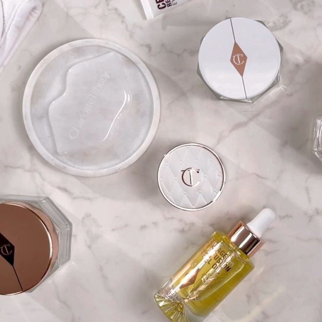 gua sha flatlay gua sha flatlay