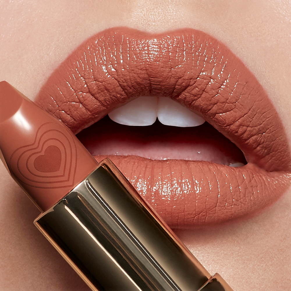 lipstick nude peach