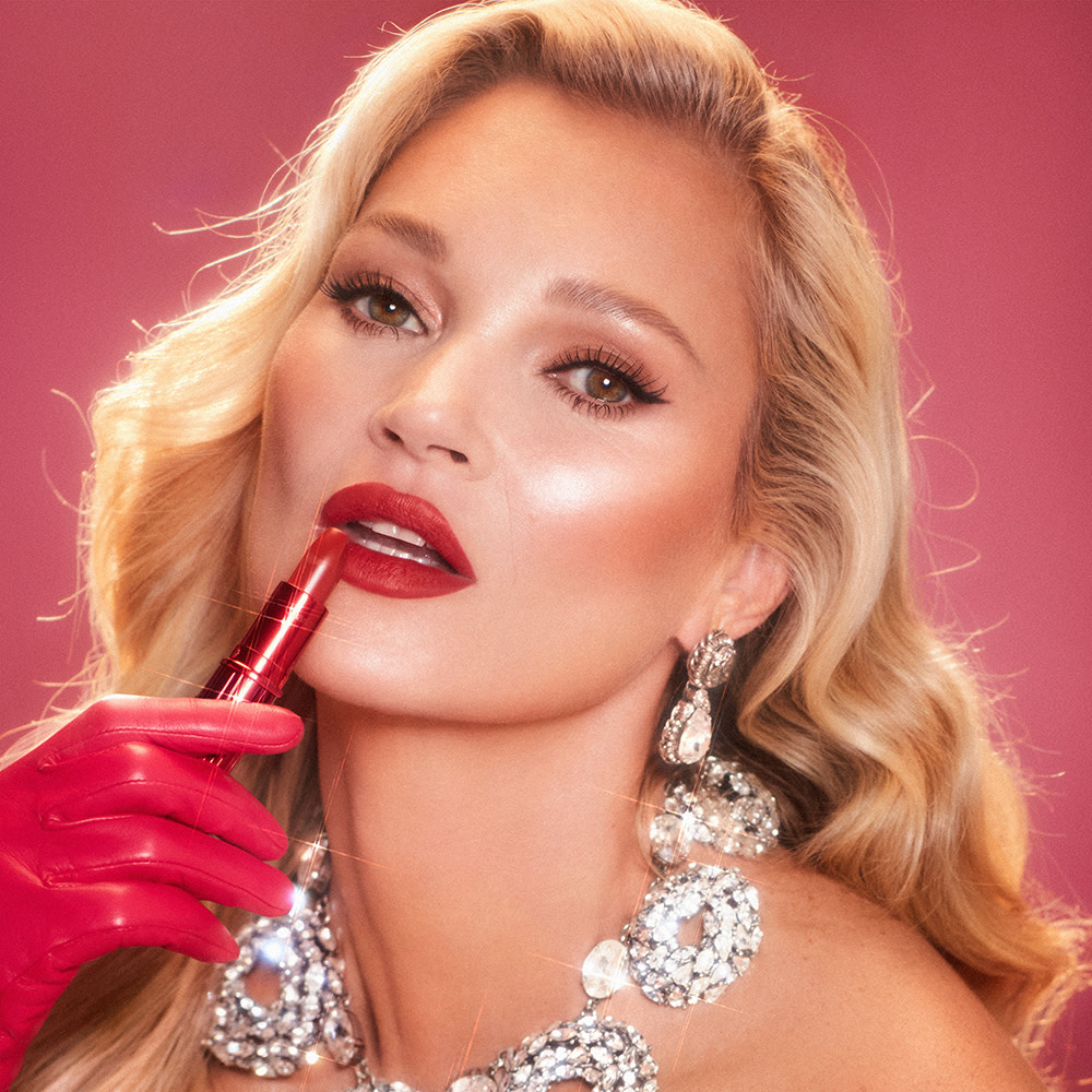 Kate Moss Valentine's Day makeup look with red lip