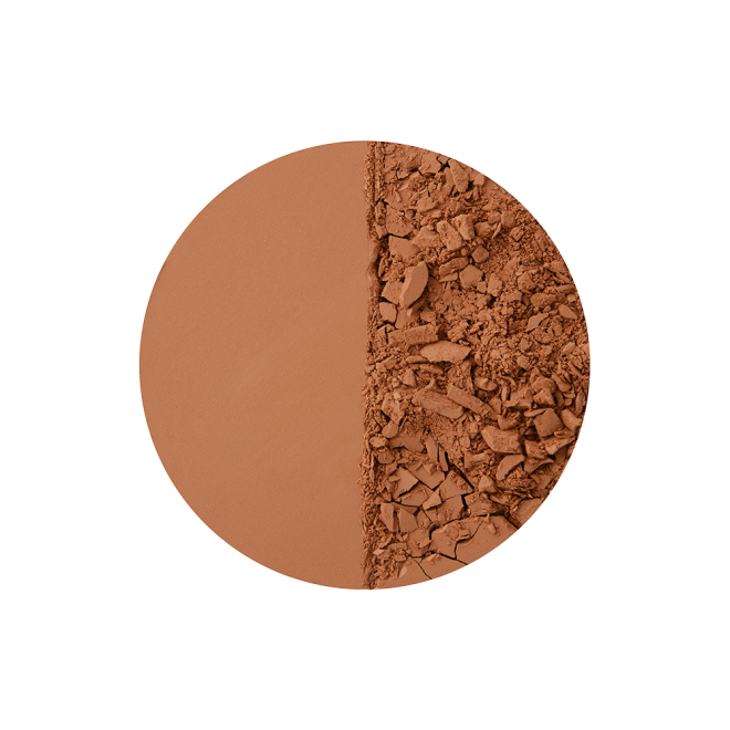 Swatch of tan-coloured bronzer.