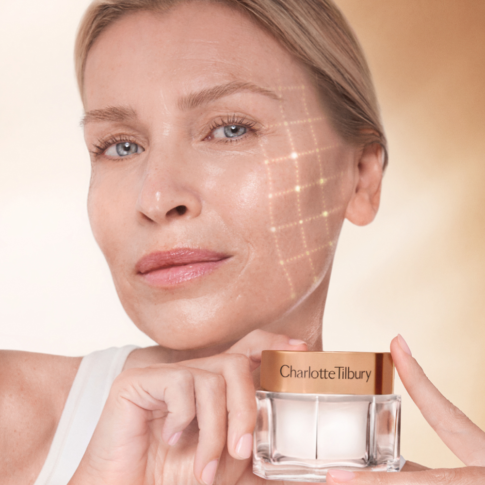 Charlottes Magic Cream NEW! - Model Daniella 