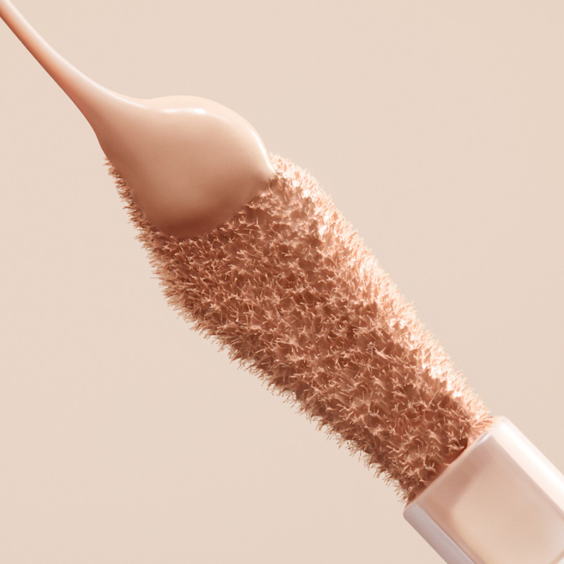 Airbrush Flawless Blur Concealer elastic stretch formula