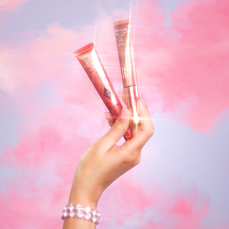 How to get a summer glow with blush and highlighter