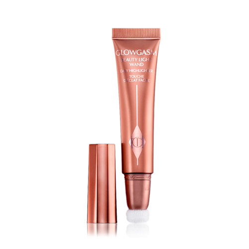 Colorete Líquido Rosa: Pinkgasm – Glowgasm Beauty Light Wand | Charlotte Tilbury