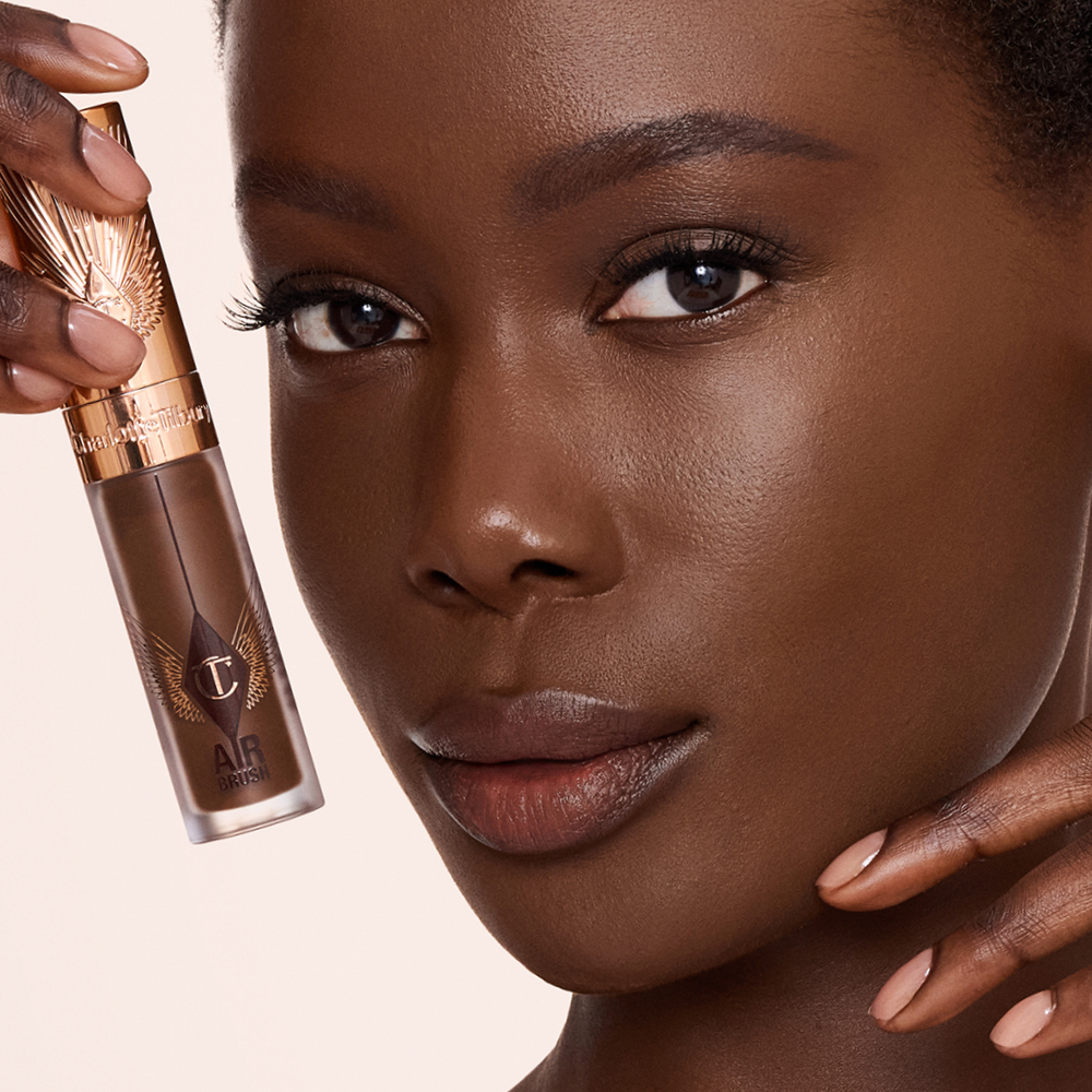 Airbrush Flawless Concealer - 15.5 Deep model