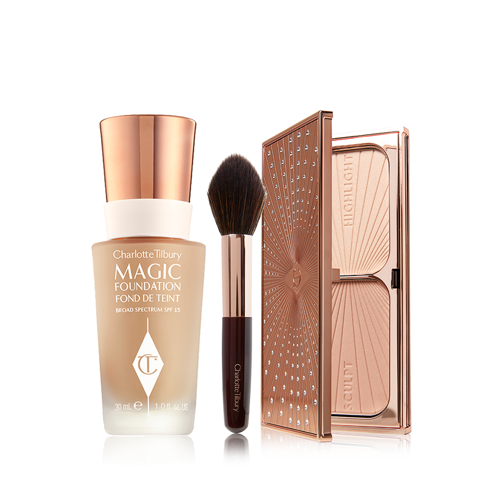The Perfect Glow Tanned Complexion Kit is now on Black Friday sale