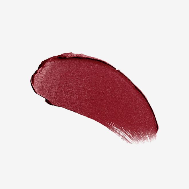 Charlotte Tilbury Matte Revolution Scarlet Spell Swatch Charlotte Tilbury Matte Revolution Scarlet Spell Swatch