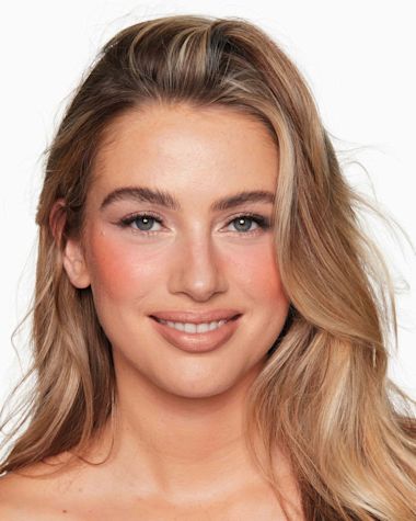 UNREAL BLUSH - PEACHY GLOW - MODEL 12
