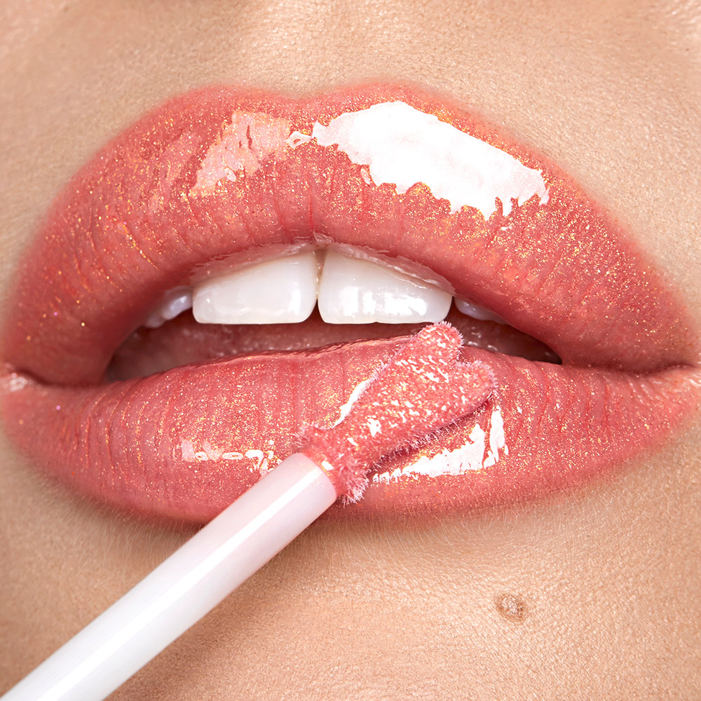 CHANEL lips: lip gloss, plumper, & stain @ blushgarden