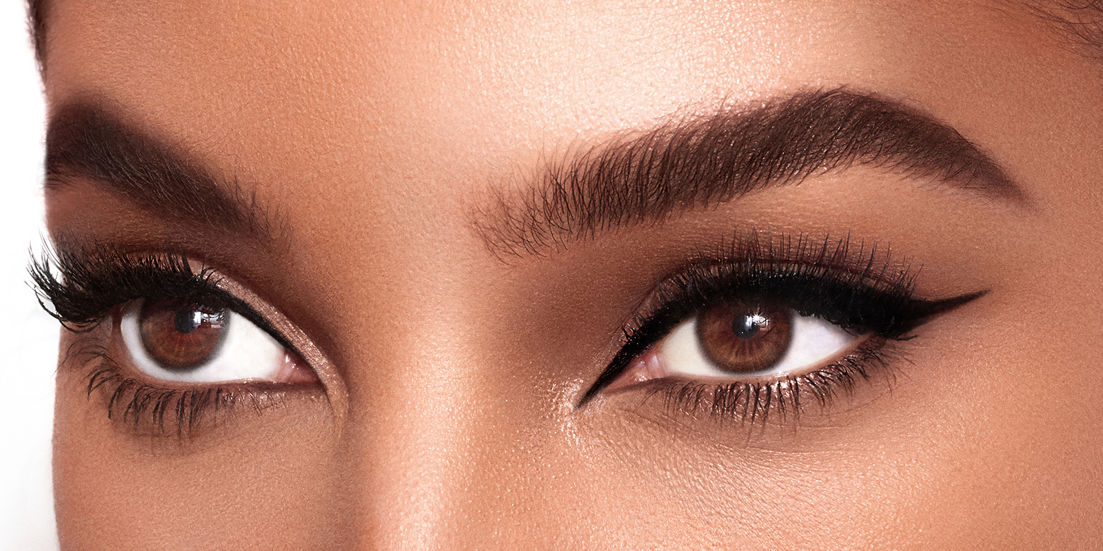 how to apply perfect winged eyeliner