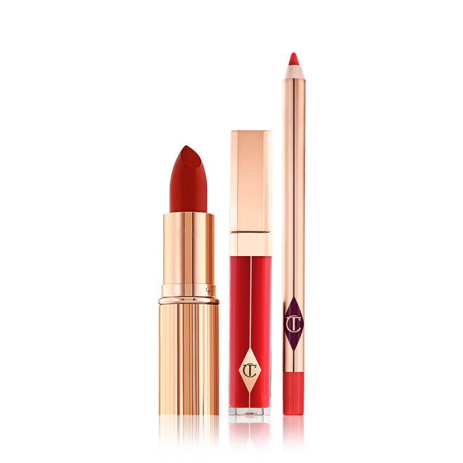 The Perfect Pout Bundle Pack Shot with a lip gloss, lip liner and lipstick