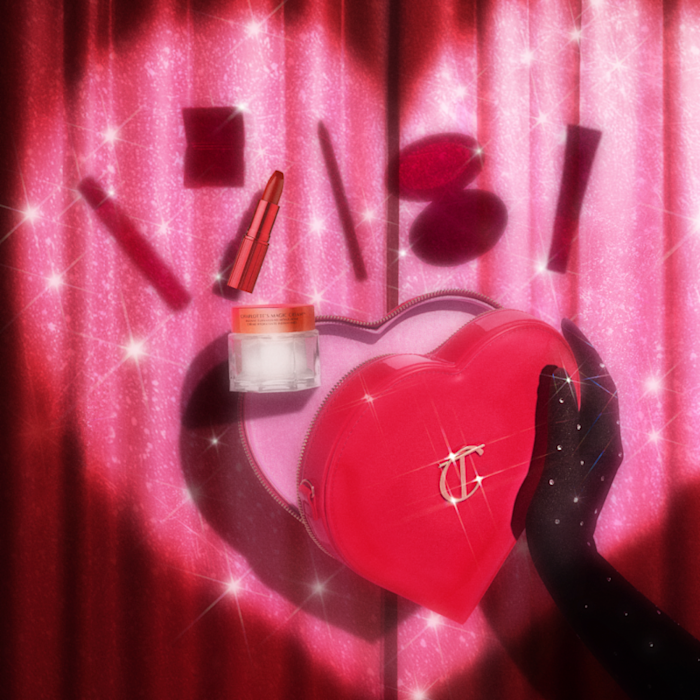 What's in Charlotte's Valentine's Day mystery box